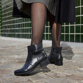 Cancun 786 - Black