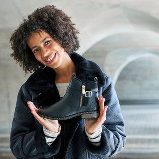 Cambridge Z49 - Black