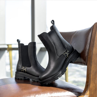Bisbee D22 - Black