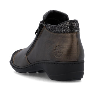 Ferny 583 - Brown