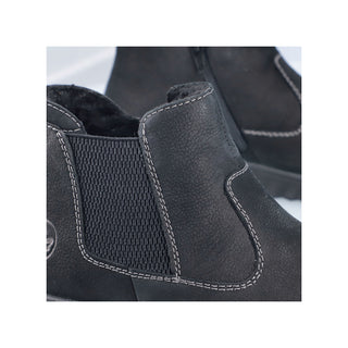 Frankfurt 590 - Black