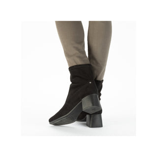 Memphis 709 - Black