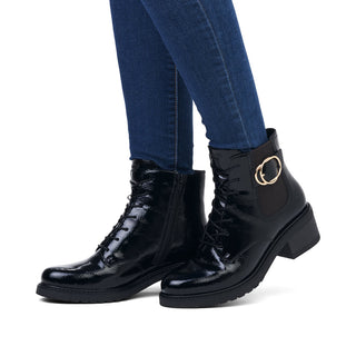 Beth D1A - Black