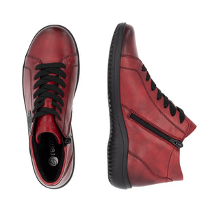 Dania D1E - Dark Red
