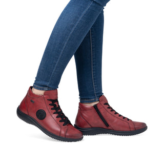 Dania D1E - Dark Red