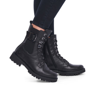 Boston D86 - Black