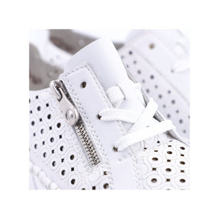 Drake M23 - White