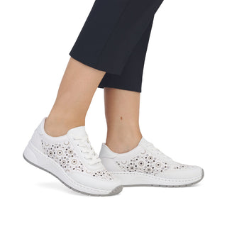 Delphine N65 - White