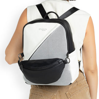 Trinity Q05 - Black