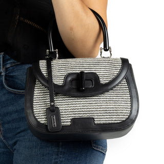 Talia Q06 - Black