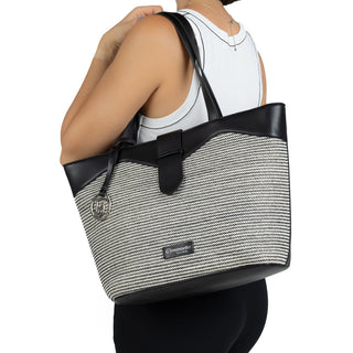 Tara Q07 - Black