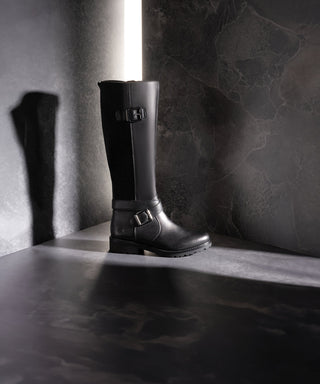 Largo R65 - Black