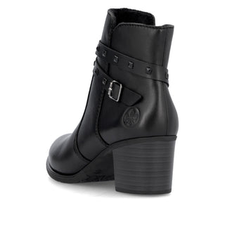 Milwaukee Y20 - Black